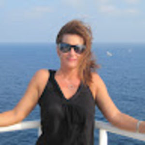 Meet your Posher, Denise